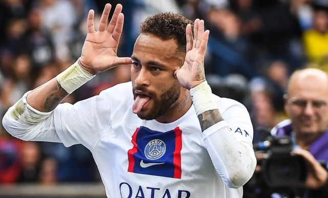 包含法国队带队取胜！，内马尔重要时刻反败为胜比赛高潮迭起的词条-爱游戏